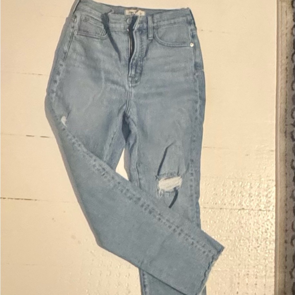 Madewell Light Blue Distressed Straight Leg Jeans